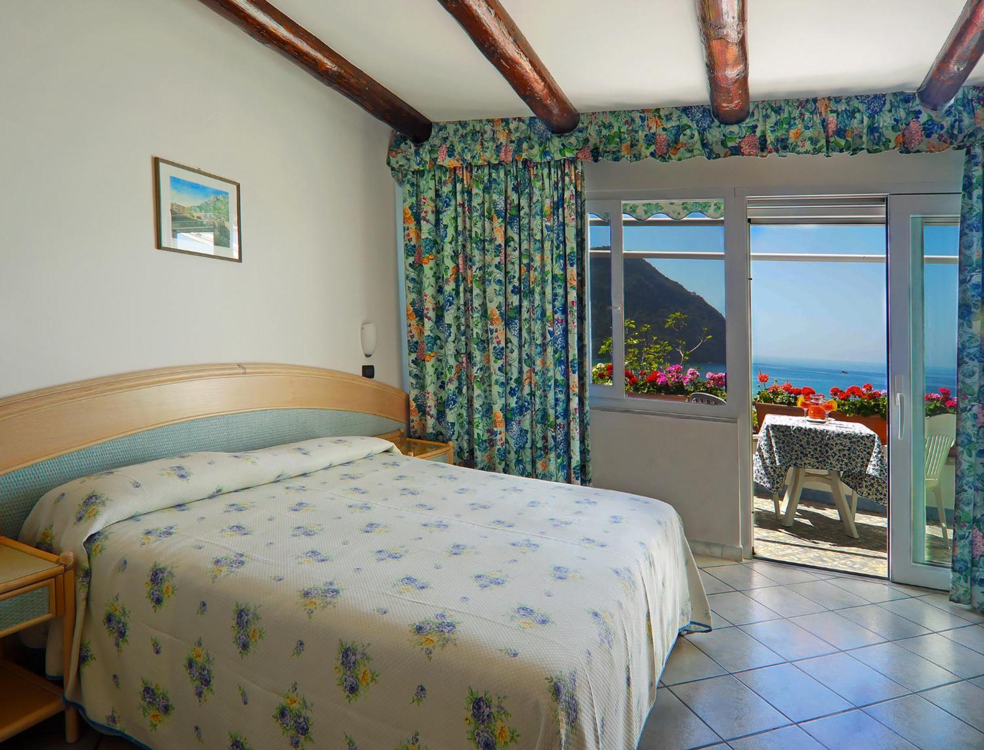 Hotel Casa Del Sole Форио Экстерьер фото