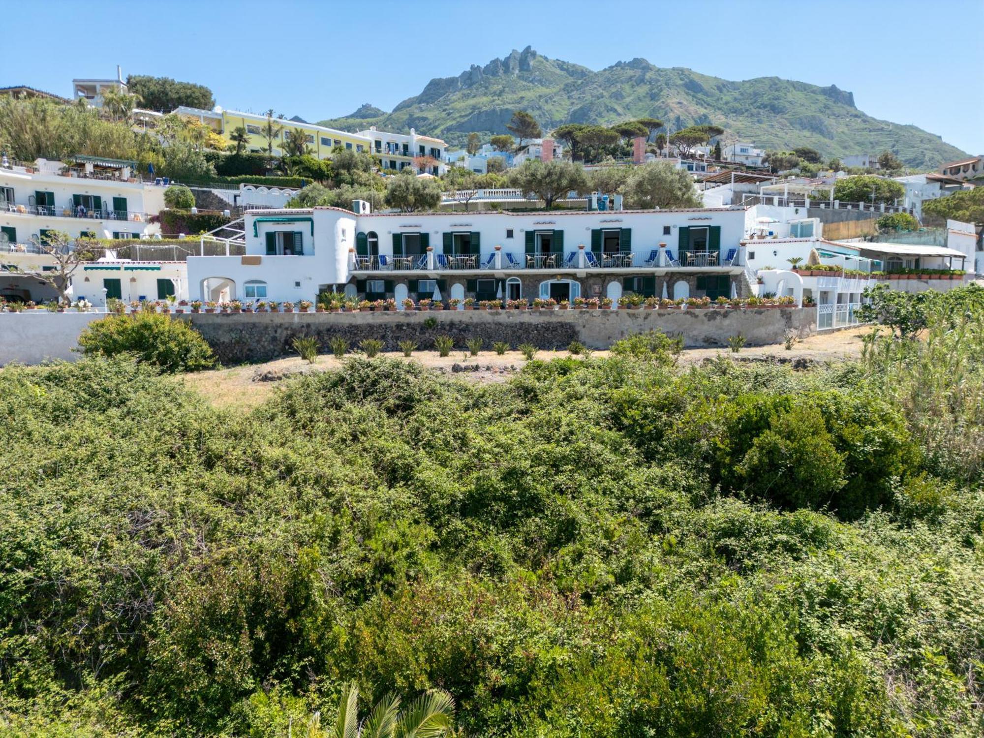 Hotel Casa Del Sole Форио Экстерьер фото