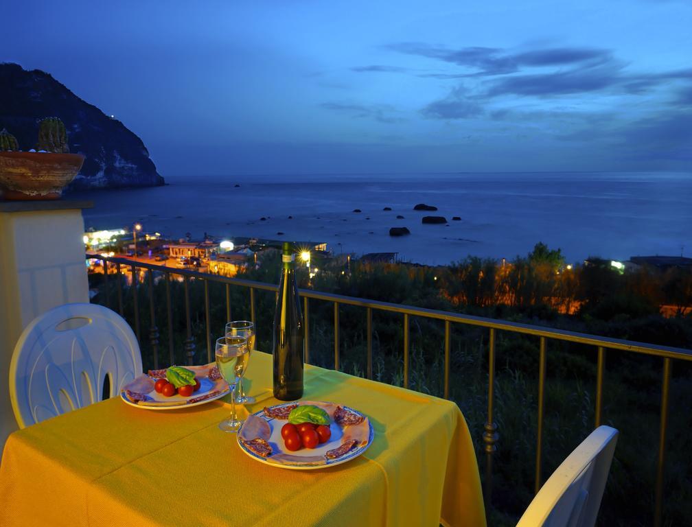 Hotel Casa Del Sole Форио Экстерьер фото